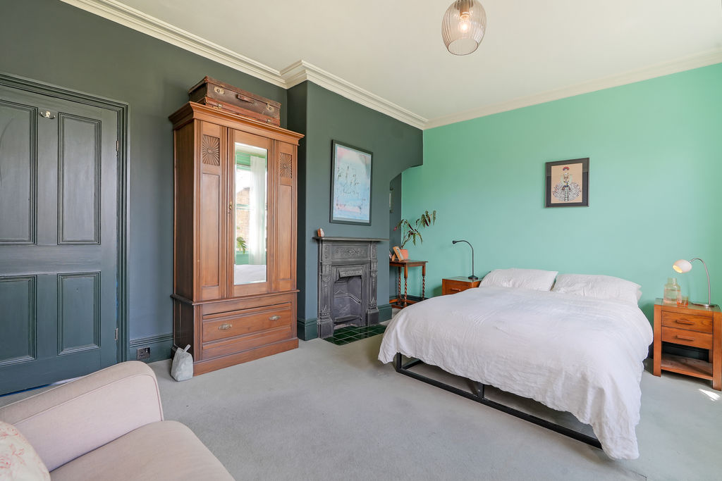 Kenbourne Grove